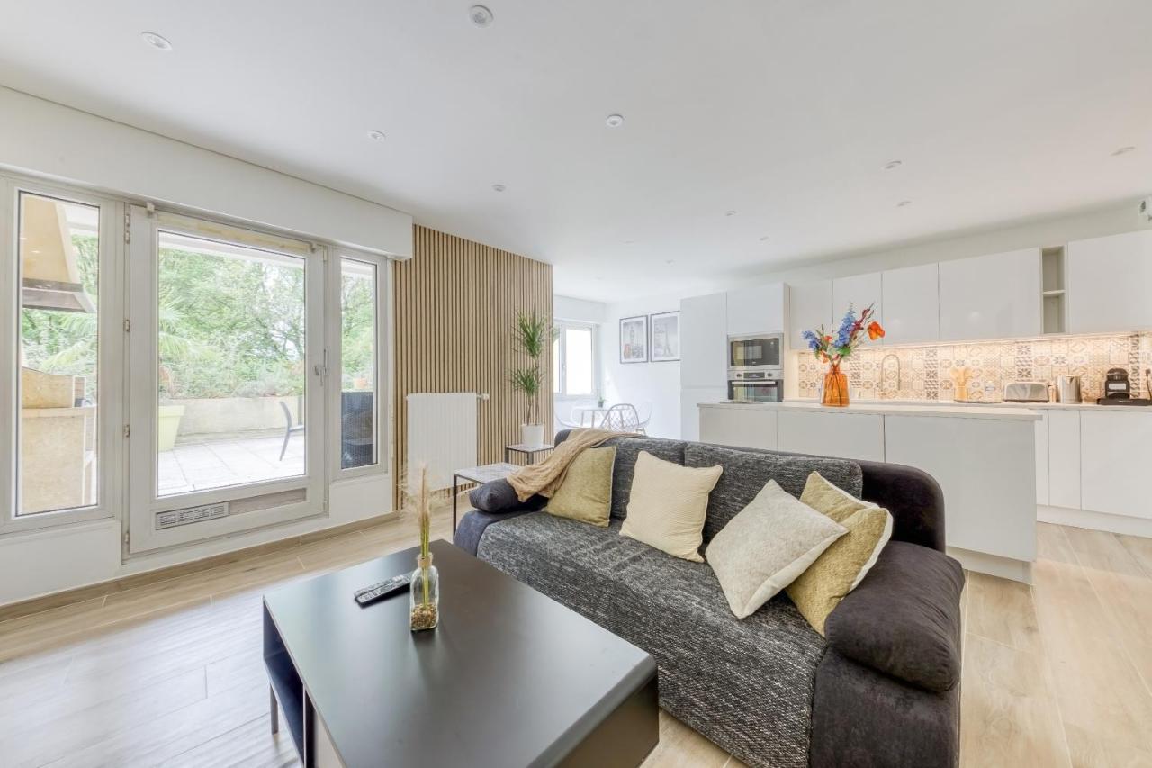Smart Living - Ideal Amis Et Famille -10 Mn Disneyland - 20 Mn Paris Torcy  Exteriör bild