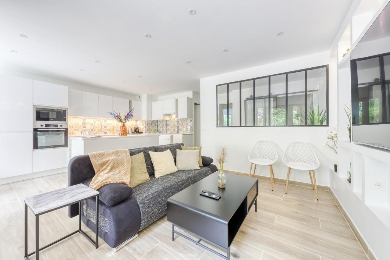 Smart Living - Ideal Amis Et Famille -10 Mn Disneyland - 20 Mn Paris Torcy  Exteriör bild